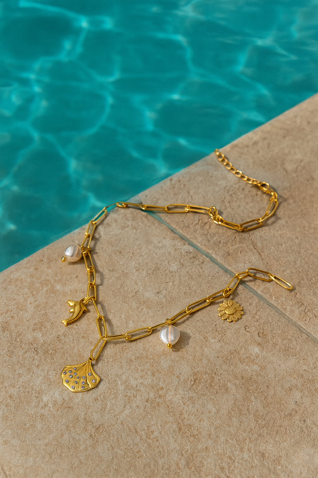 “SHELL” NECKLACE